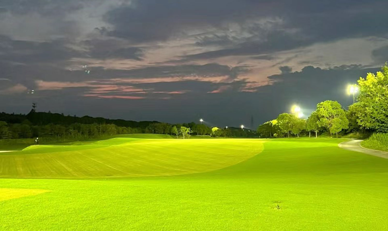 golf course lighting