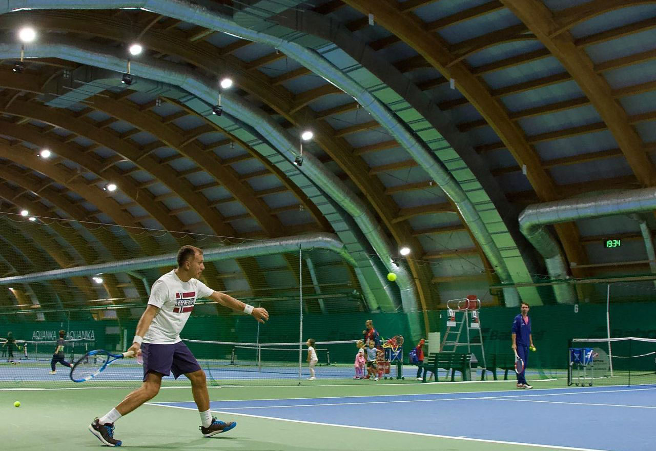 Indoor tennis court lighting