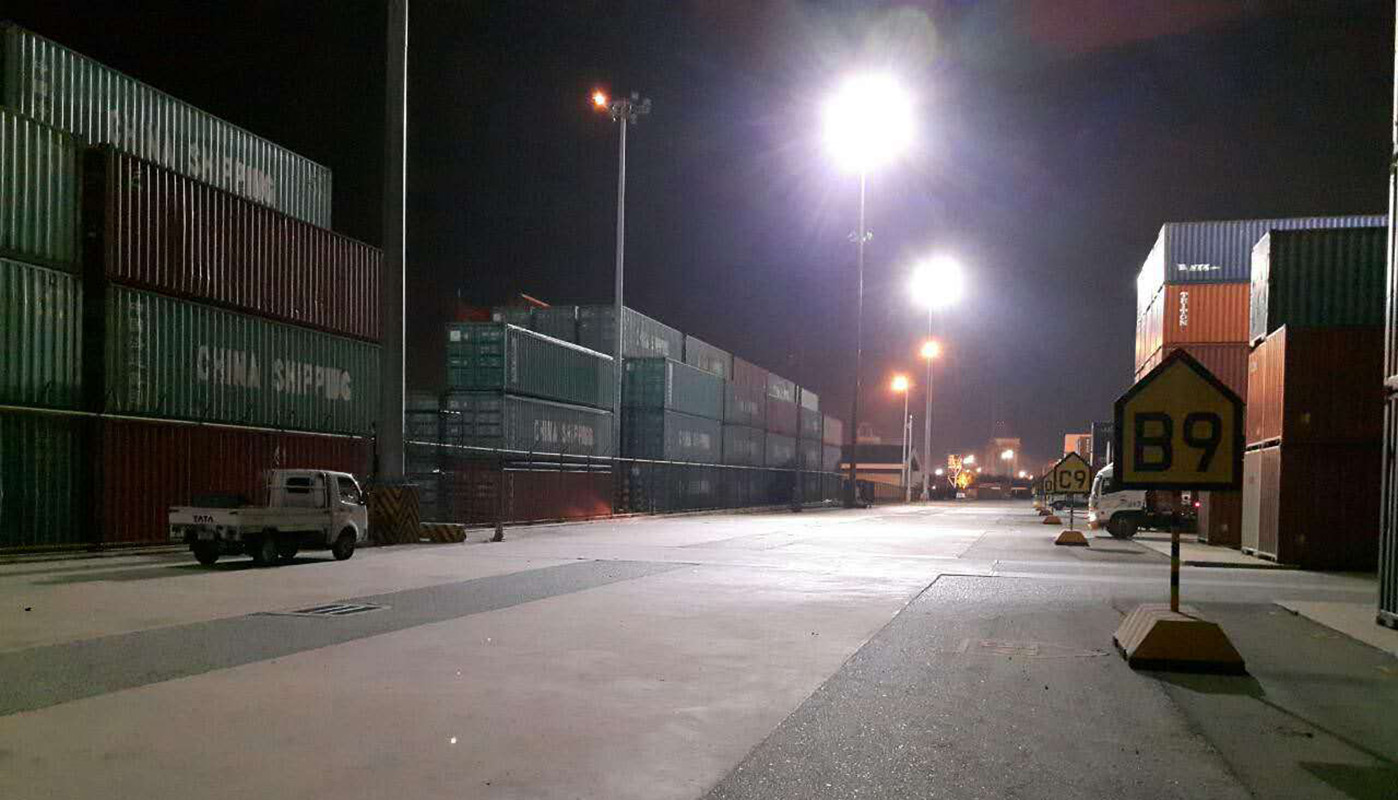 port lighting